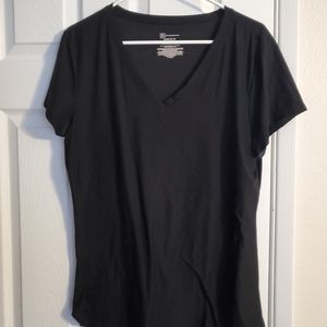 Lot of 2 short sleeve black shirts XL